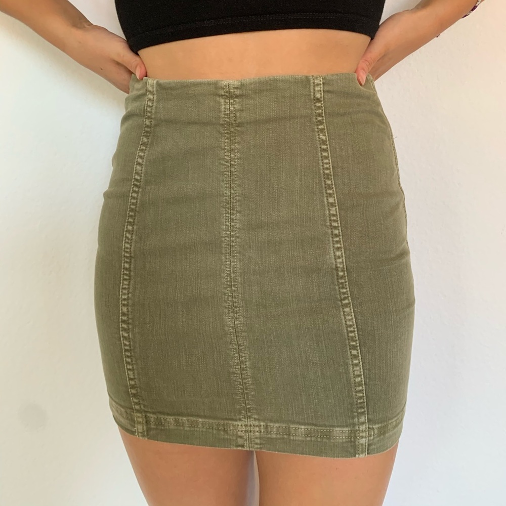 FREE PEOPLE mini skirt